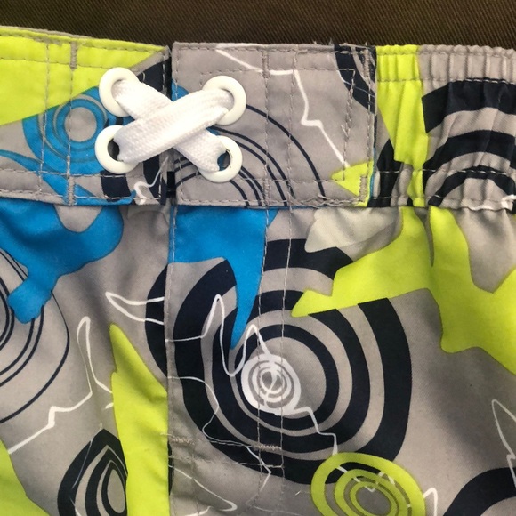 NWT Laguna Boys Shark Swim Trunks shorts 🦈🏄‍♂️ - Picture 4 of 5